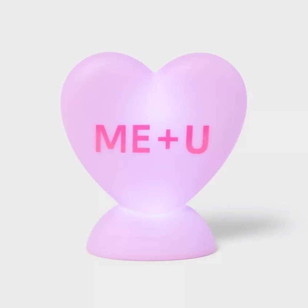 Light Up Valentine's Day Blow Mold “Me + U” Heart - Purple - Spritz